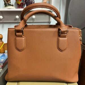 Madison West Hamdbag